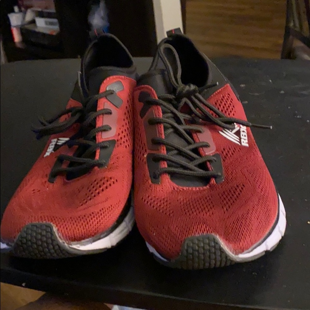 Women’s sneakers